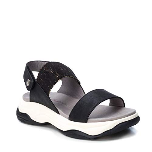 XTI - Sandalia para Mujer - Sandalia con Cierre de Hebilla - Tacón 4 cm - Color Negro - Talla 41