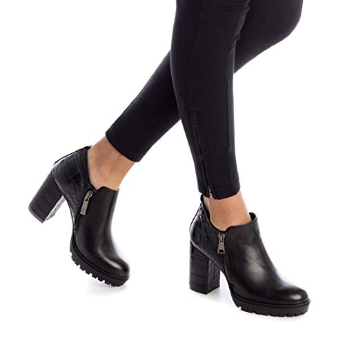 XTI - Zapato Abotinado Tipo Oxford para Mujer - Tacón Cuadrado - Negro - 39 EU