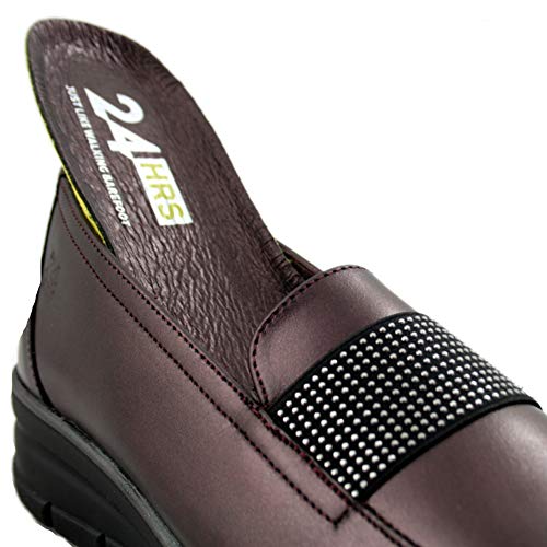 24 Horas 24290 - Mocasines de Mujer de Piel Suaves de Color Burdeos con Detalles de Tachuelas - 35, Grana