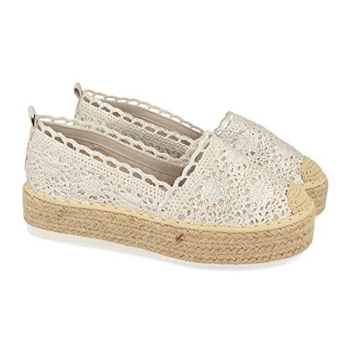 Alpargata de Plataforma para Mujer con Yute, Corte con Encaje de Punto, Punta Crochet y Suela Confort de Goma Eva. Primavera Verano 2020. Talla 39 Plata
