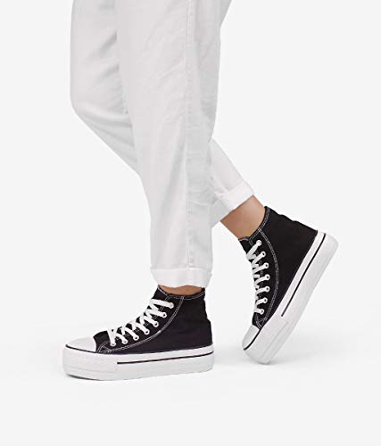 BOSANOVA Zapatillas Abotinadas confeccionadas en Material de Canvas con Detalle de Finas lineas a Contraste en la Suela. Cierre con Cordones. Negro 40