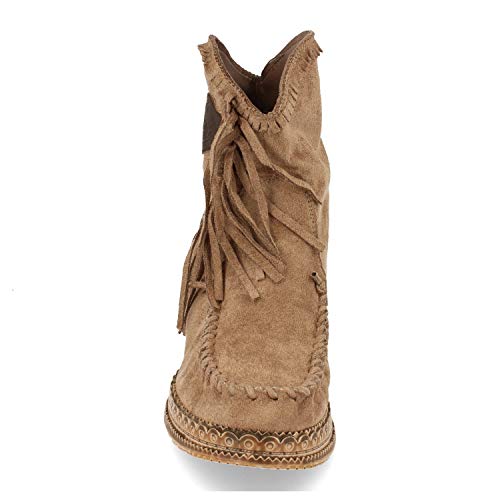 Botin de Mujer, con Cuna Interior, de Estilo Indio, Suela Adornada, Flecos en Cana, y Cosido en el Empeine, Sin Cierre, Otono Invierno 2020. Talla 37 Beige