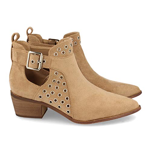 Botin de Mujer con Tacon, Estilo Casual, con Punta Fina, Tobillo Abierto, Tachas, y Cierre de Hebilla, Primavera Verano 2021. Talla 36 Beige
