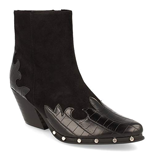 Botin de Tacon, con Tachuelas en la Punta, Estampado de Cocodrilo en Talon, y Cierre de Cremallera, Otono Invierno 2020. Talla 39 Negro