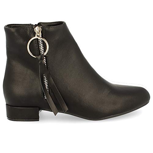 Botin de Tacon Cuadrado con la Punta Redonda y Cremallera Metalica con Flecos. Altura del Tacon: 2,5 cm. Talla 36 Negro
