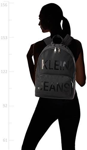 Calvin Klein - Coated Logo Campus Bp 40, Mochilas Hombre, Negro (Ultimate Black), 1x1x1 cm (W x H L)