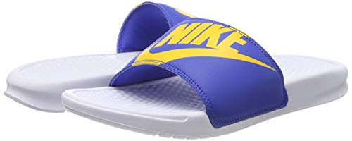 Nike Benassi JDI Print, Zapatos de Playa y Piscina Hombre, Blanco (White/Univ Gold/Game Royal 104), 45 EU