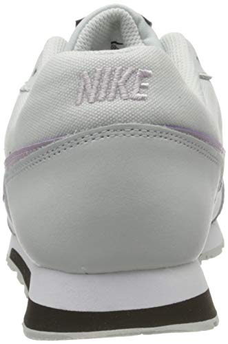 Nike MD Runner 2 (GS), Running Shoe, Morado (Photon Dust/Iced Lilac-Off NOI 019), 36 EU