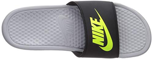Nike Men's Benassi Just Do It. Sandal, Zapatos de Playa y Piscina Hombre, Multicolor (Wolf Grey/Volt/Black 027), 40 EU