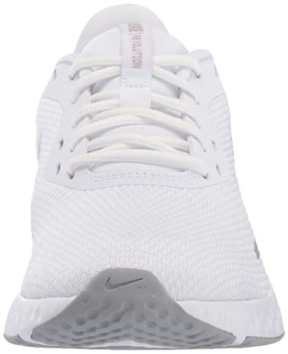 Nike Revolution 5, Zapatillas de Atletismo Mujer, Multicolor (White/Wolf Grey/Pure Platinum 100), 36 EU