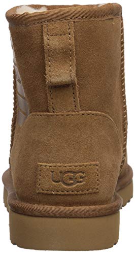 UGG Female Classic Mini UGG Rubber Logo Classic Boot, Chestnut, 4 (UK)
