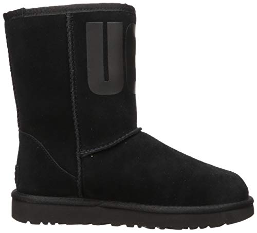UGG Female Classic Short UGG Rubber Logo Classic Boot, Black, 7 (UK)