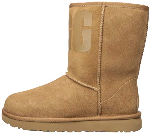 UGG Female Classic Short UGG Rubber Logo Classic Boot, Chestnut, 5 (UK)