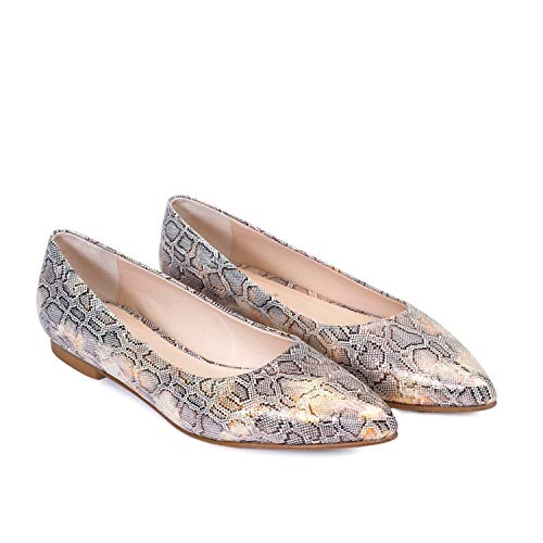 Valeria - Bailarinas Estampadas de Vestir para Mujer en Piel con Punta Fina Tacon 1 cm - Hechos en España - Moda Bailarinas Planas Elegantes - Serpiente Animal Print Gris & Oro - Gris 45 EU