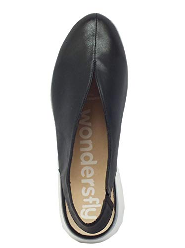 Wonders A-9705 Sauvag - Sandalias cerradas con plataforma baja para mujer, de piel negra Negro Size: 38 EU