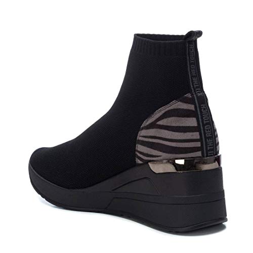 XTI - Botín Casual de Tela con Tacón Bajo para Mujer - Color Negro