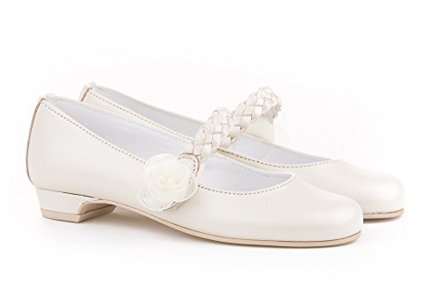 Zapatos de niña Fabricados en Piel para comunión con tacón. Calzado de niña Hecho a Mano - MiPequeña Modelo 998v Color Beige.