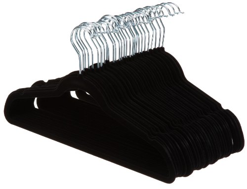 Amazon Basics - Perchas de terciopelo para trajes - Paquete de 30, Negro