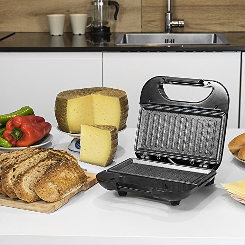 Cecotec Rock’nToast Square - Sandwichera con Revestimiento Antiadherente, Capacidad para 2 Sandwiches, Superficie Grill, Asa Tacto Frío, Recogecables, 750 W