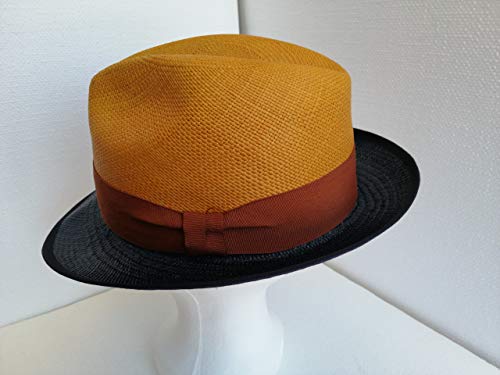 Jack Carrera Sombrero Panamá para hombre y mujer – Sombrero de 100% fibra de paja natural – Ancho de ala 5 cm – Hecho a mano en Ecuador – Calidad Brisa grado 2 – 3 Azul y marrón. L