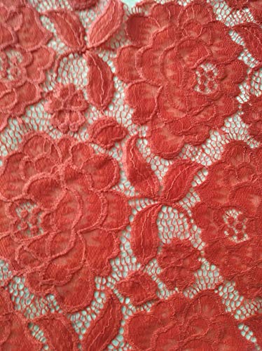 Mantón de Encaje artesanal complementos para fiestas romerías ferias. Estándar; 1.20 cm x 25cm labor enrejado 4 cm y largo flecos 30cm. Trajes de flameca. a mano. 7 colores.