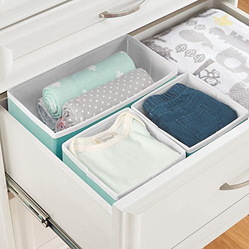 mDesign Cajas organizadoras para armarios – Cestas de Tela de Diferentes tamaños para cajones – Organizadores para armarios para Guardar Calcetines, Ropa Interior y más – Juego de 3 – Turquesa/Blanco