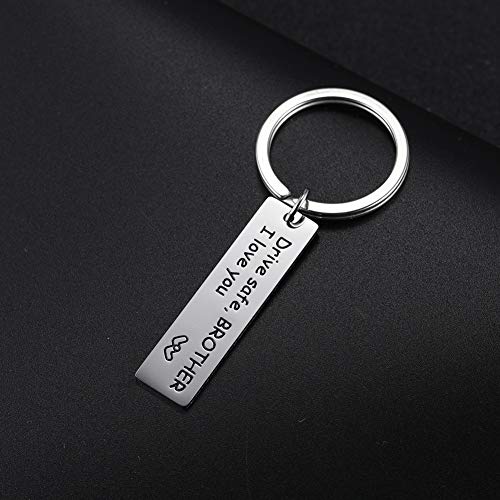 VASSAGO Llavero personalizado de acero inoxidable con texto en inglés "Drive Safe I Love You" para marido, papá, mamá, hermano, abuela, miembros de la familia, regalos dulces