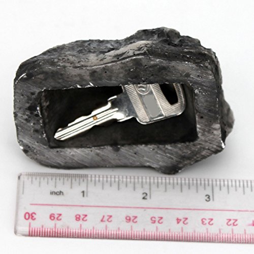 MIONI Hide-a-Spare-Key Fake Rock - Se ve y se siente como piedra real - Seguro para jardín o patio al aire libre, Geocaching
