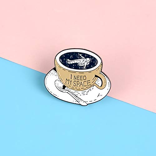 Broche de taza de café Astronauta Baño flotante Espacio insignia broches Explorando aventura Espacio Pin de solapa joyería Camisa bolsa regalo