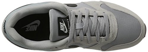 Nike MD Runner 2, Zapatillas Hombre, Gris (Wolf Grey/Black/White), 43 EU