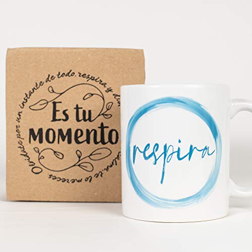 Taza Desayuno con Mensaje Respira_ Regalos Originales para Mujer_ Taza café Infusiones o Decoración Hogar en Cerámica de Alta Calidad.