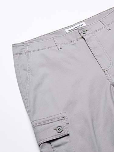 Amazon Essentials – Pantalones cargo elásticos de corte entallado para hombre, Gris claro, 38W x 30L