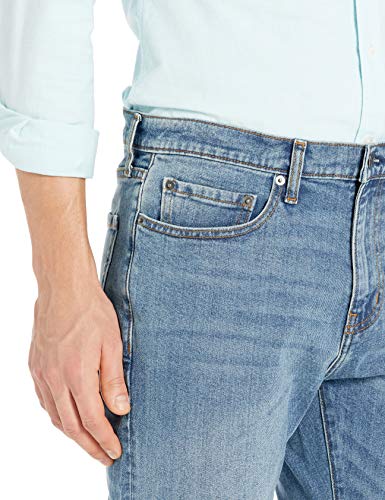 Amazon Essentials Slim-Fit Stretch Bootcut Jean Jeans, Lavado Claro, 35W x 29L