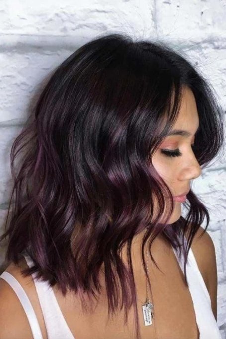 30 ideas de color de pelo borgoña que te encantarán