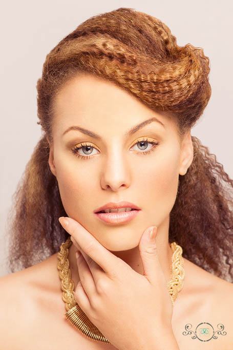 30 Impresionantes peinados rubios de fresa para mujeres