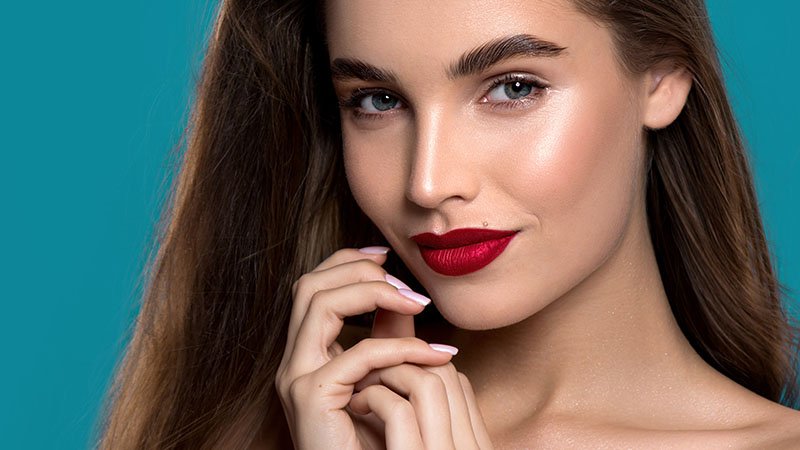 Su guía definitiva para la laminación de cejas