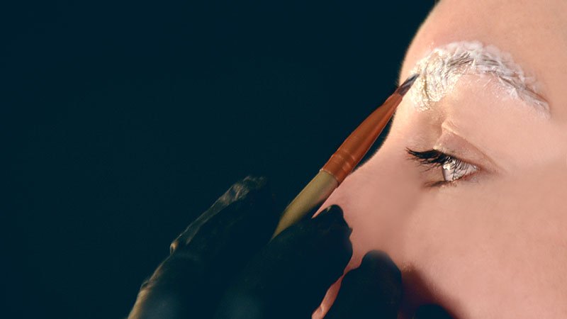 Su guía definitiva para la laminación de cejas