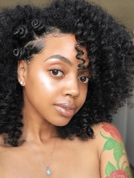 13 peinados con nudos bantú que están de moda