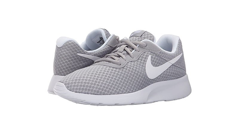 Las 25 zapatillas de andar por casa más cómodas para las mujeres