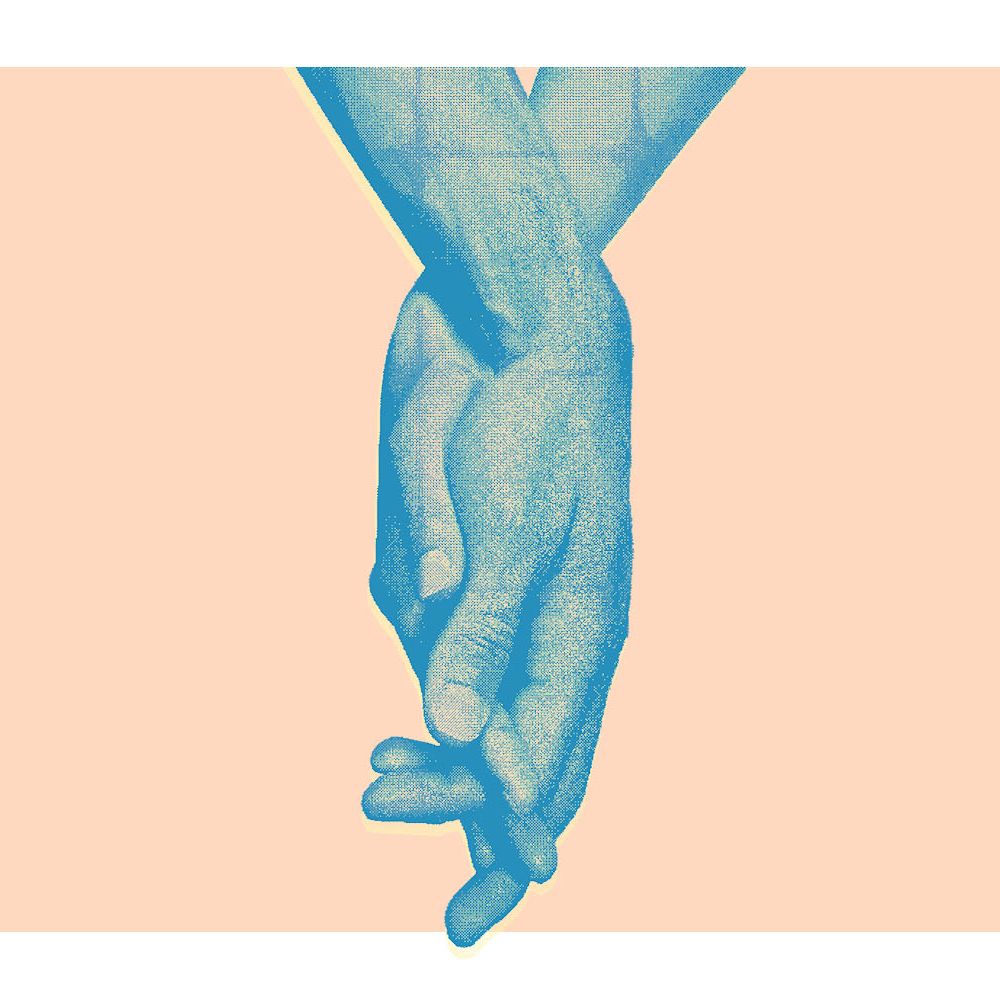 Luchamos juntos contra el coronavirus: Mi marido traslada a los pacientes por aire mientras yo trabajo en un laboratorio