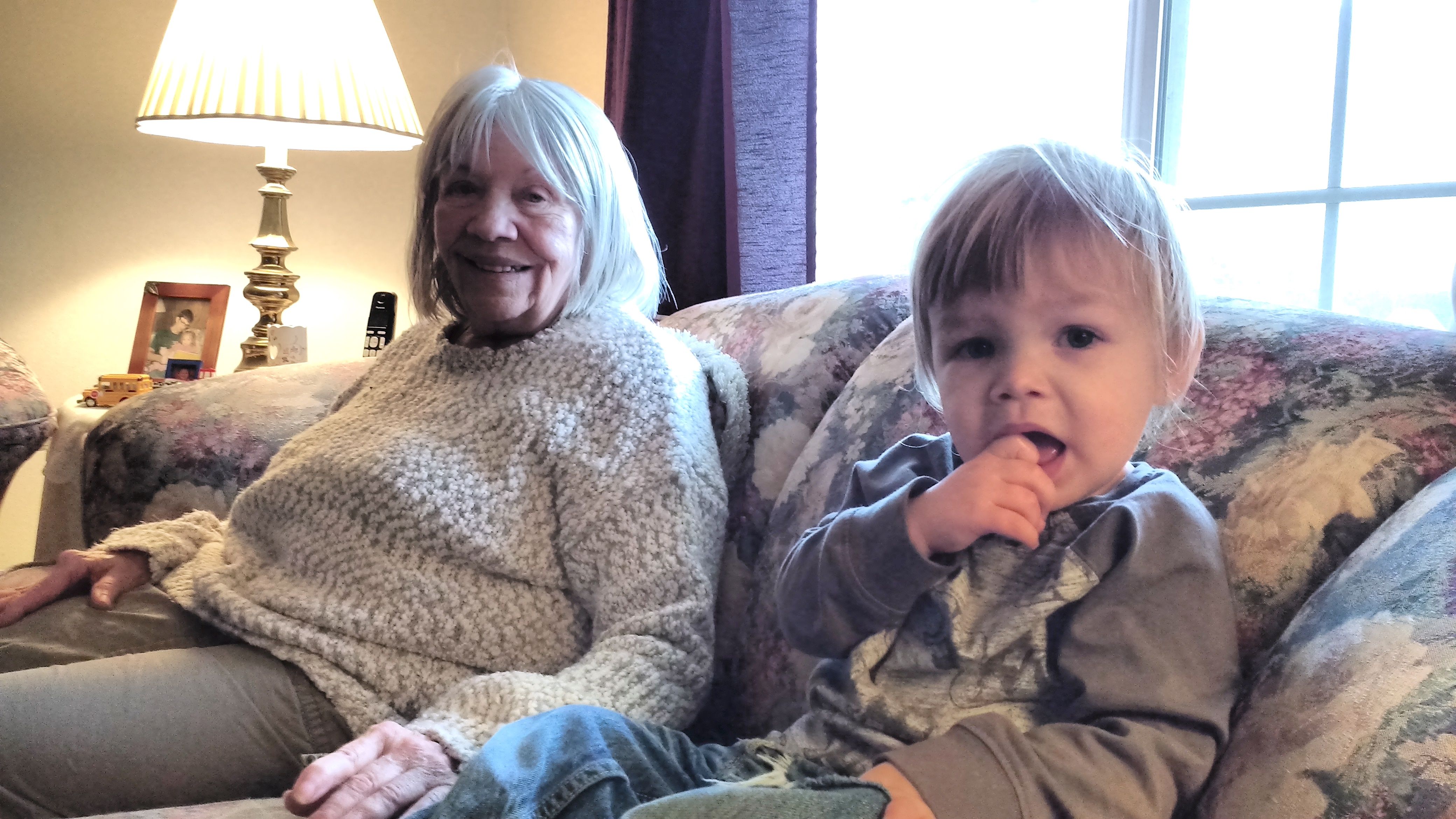 Mi madre tiene demencia, pero su relación con mi hijo es inolvidable