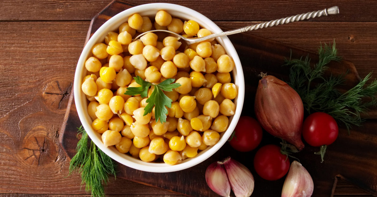 7 razones para comer más judías (son realmente la fruta mágica)