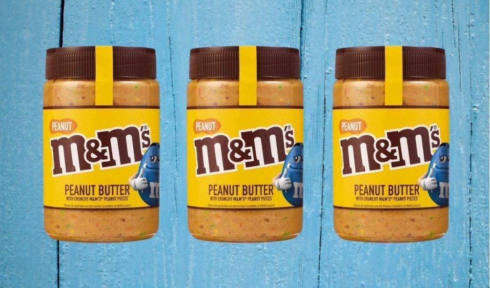 La mantequilla de cacahuete M&amp;M's es la pasta que deberías ponerle a todo