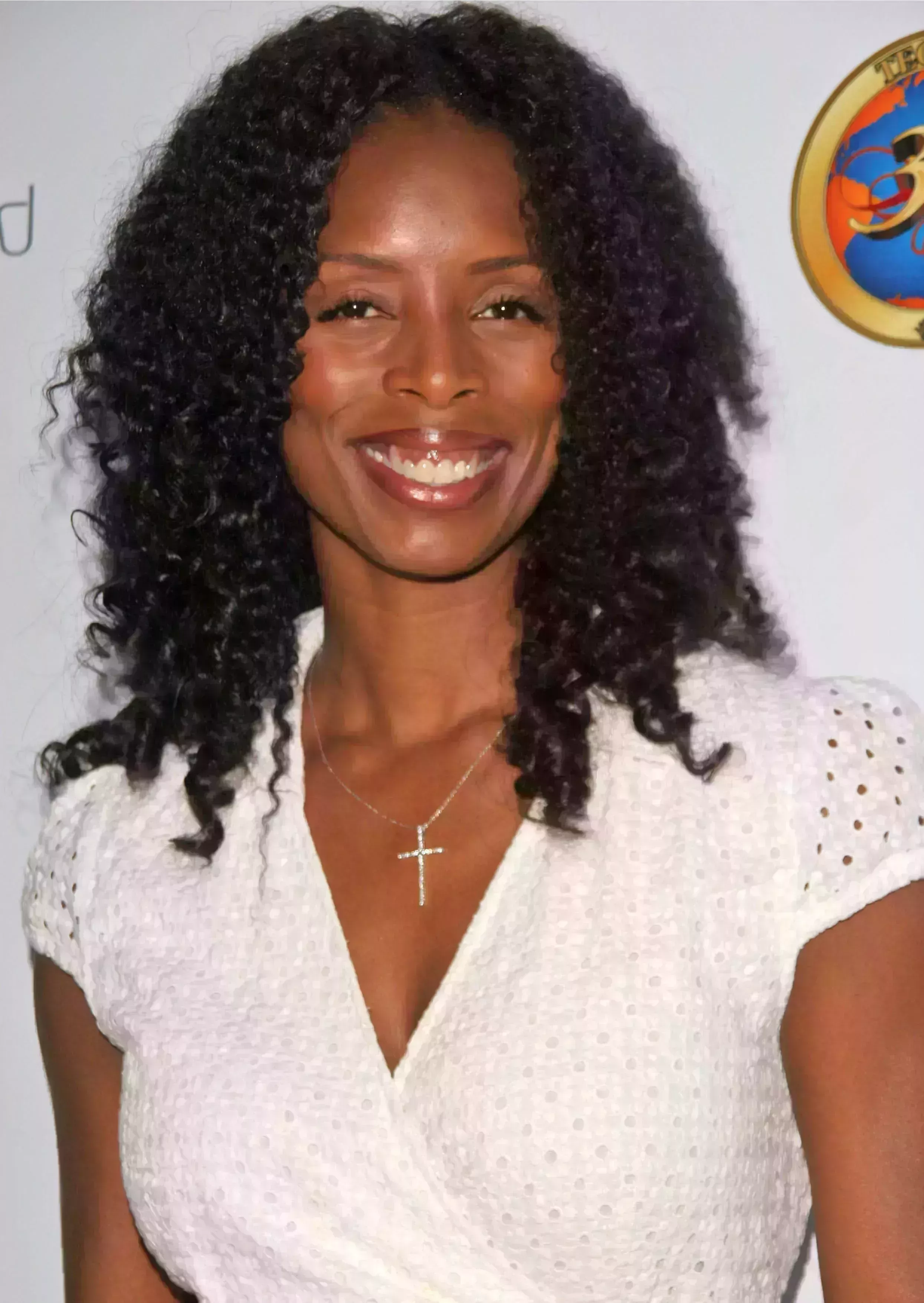 Tasha Smith’s Loose Curls