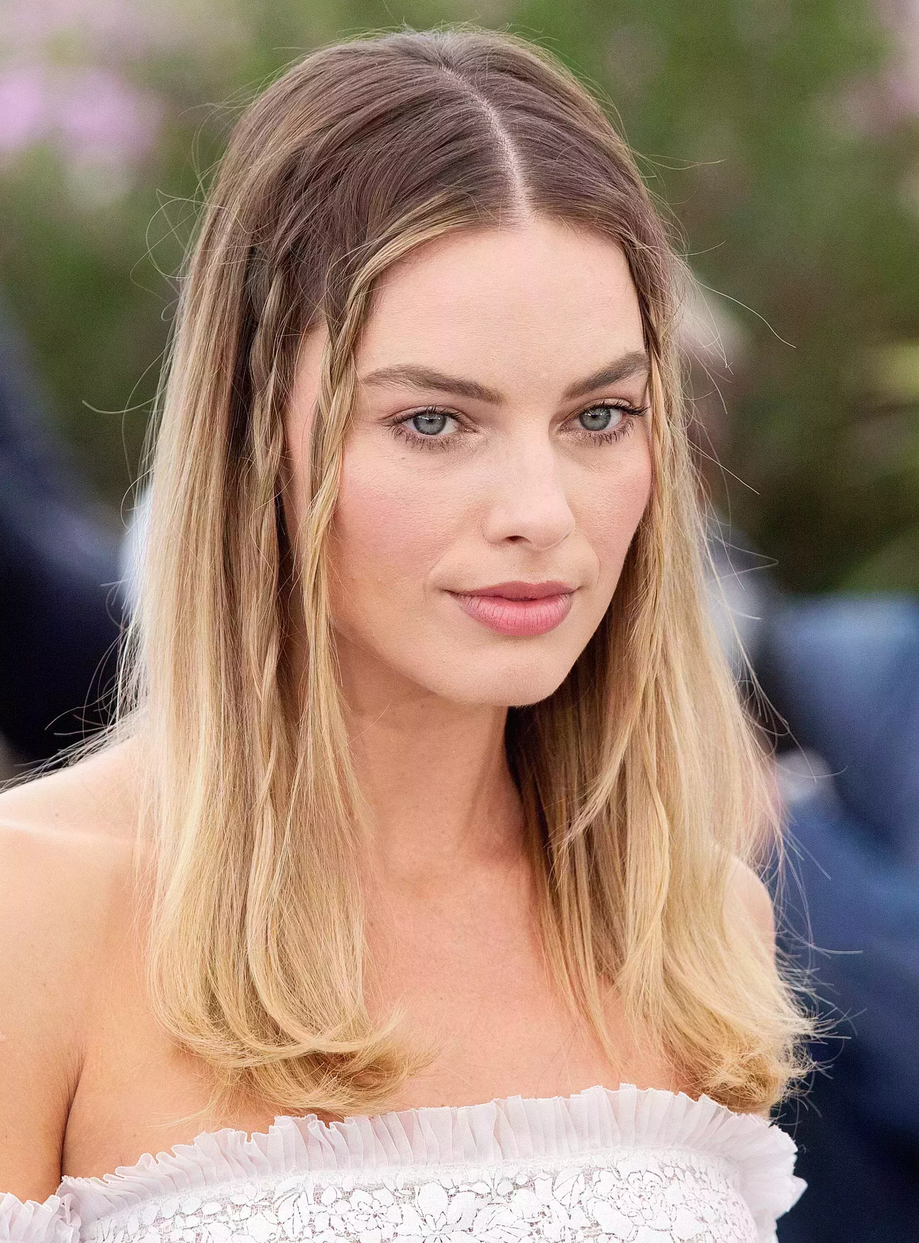 Margot Robbie’s Blonde Ombre