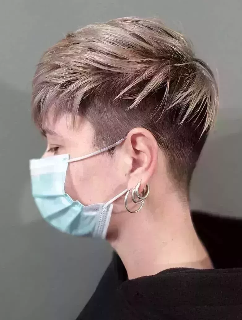 Frizzy Shiny Blonde Top with Undercut