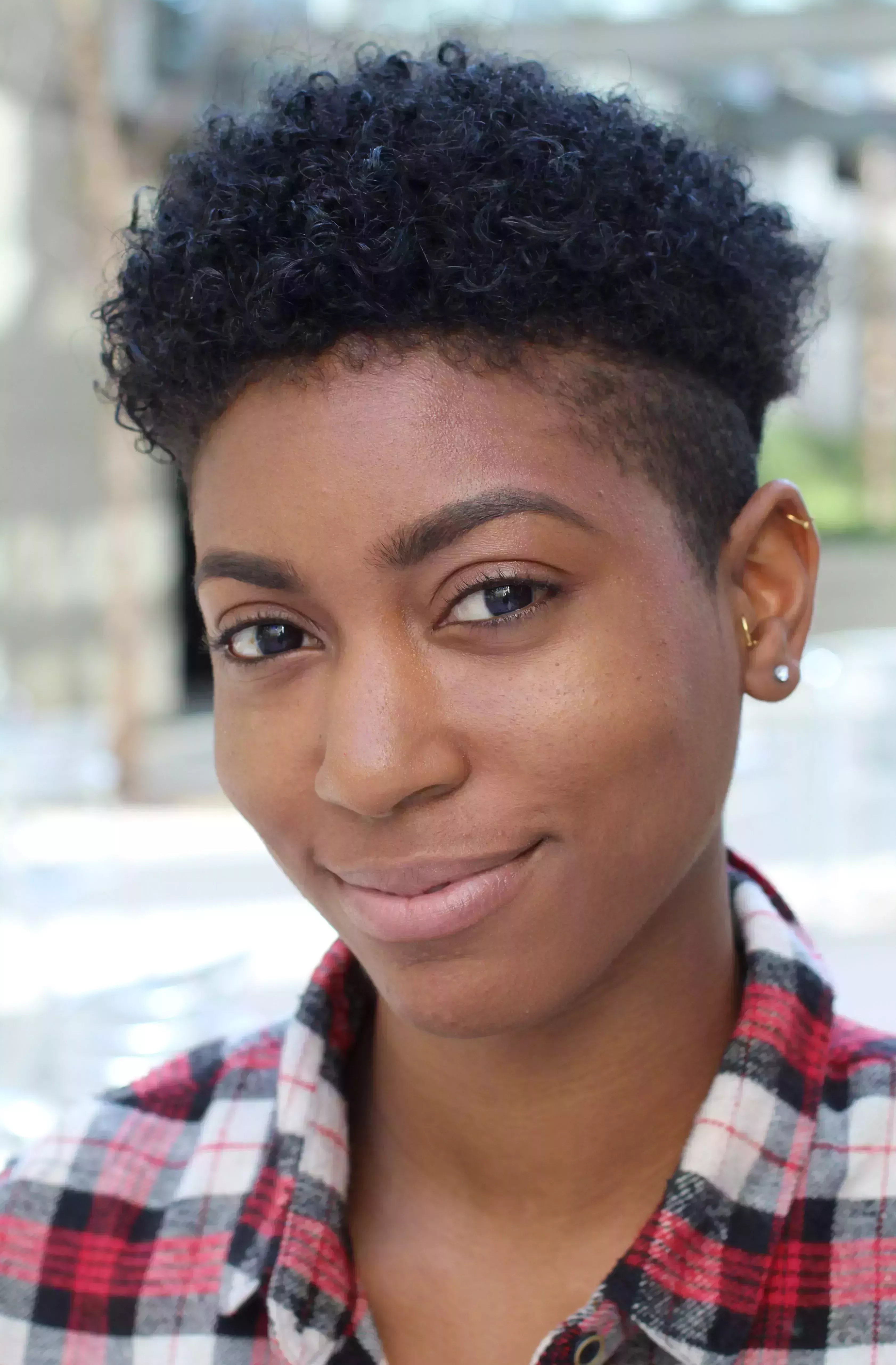 Subtle Afro Curled Undercut