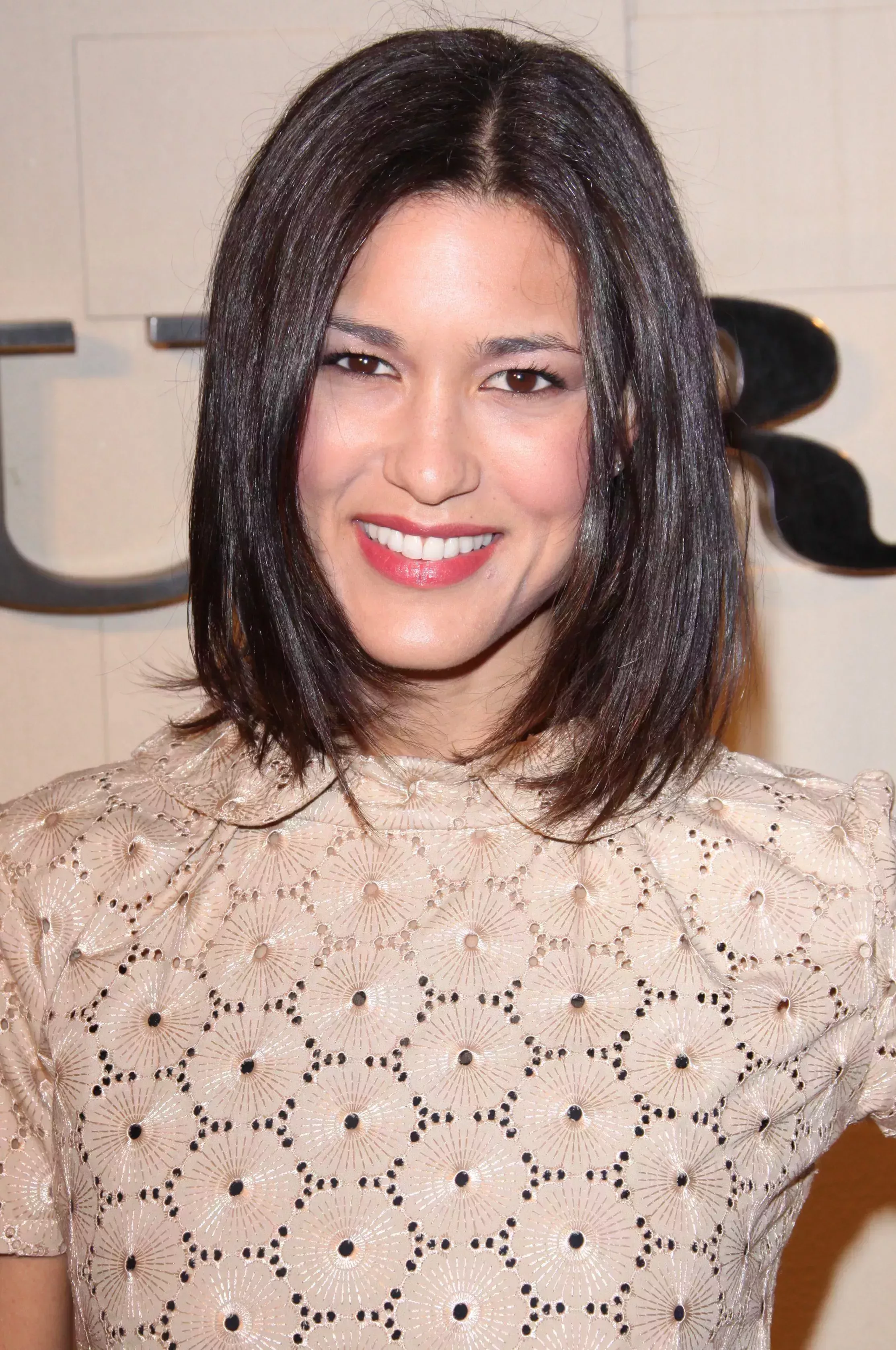 Julia Jones Wearing Straight and Short Shag