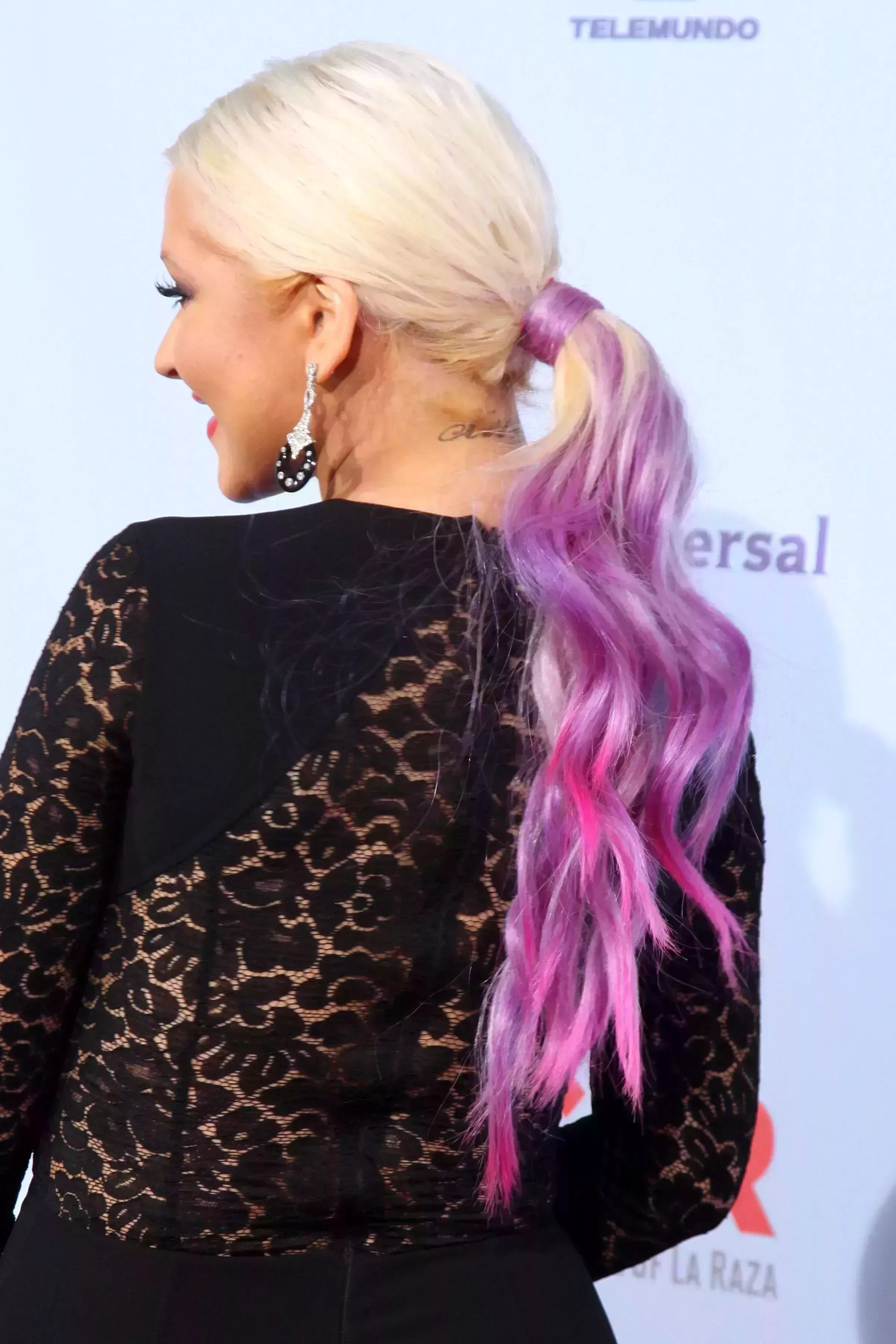 Christina Aguilera’s Platinum Blonde to Purple Ombre