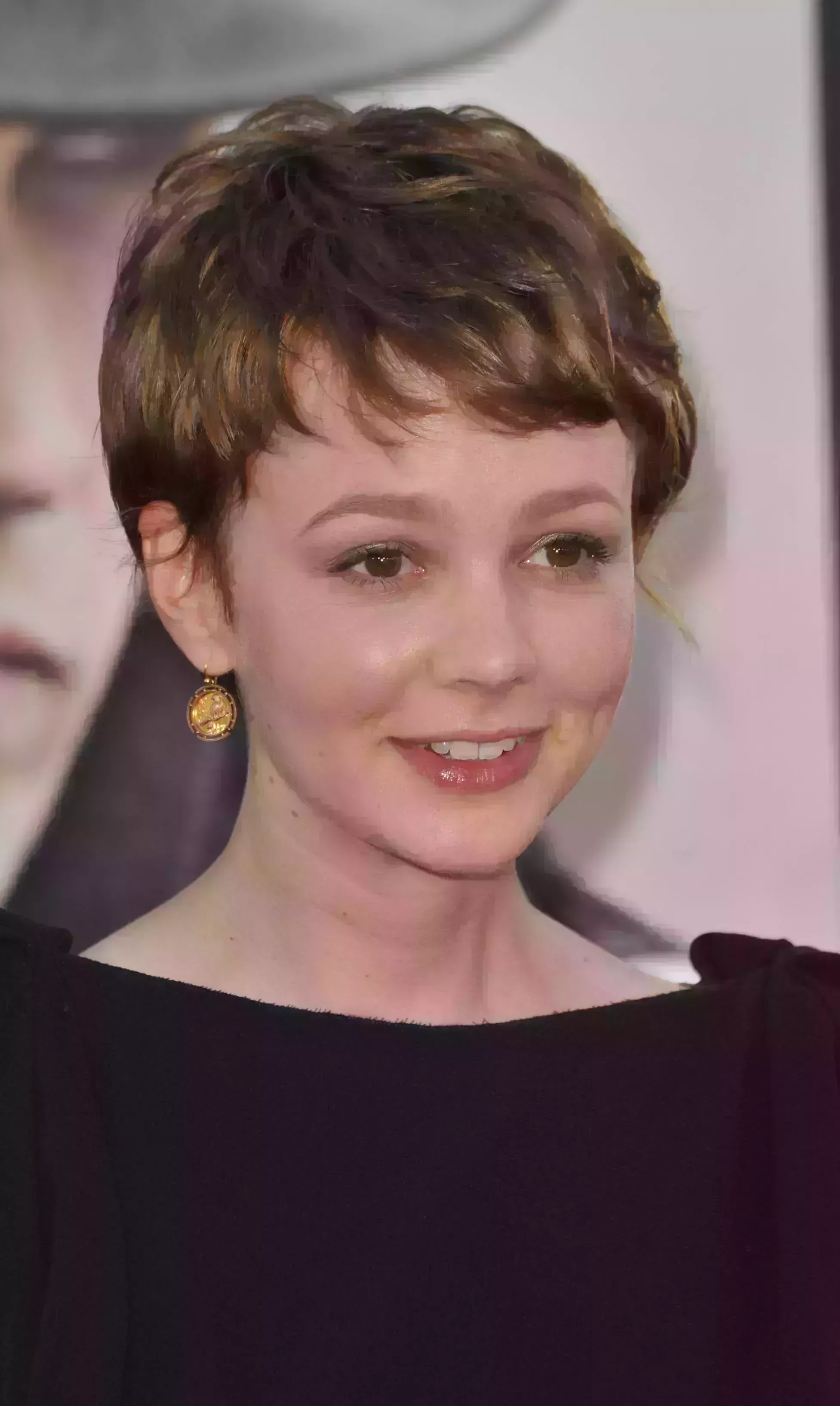 Carey Mulligan’s Caesar Crop